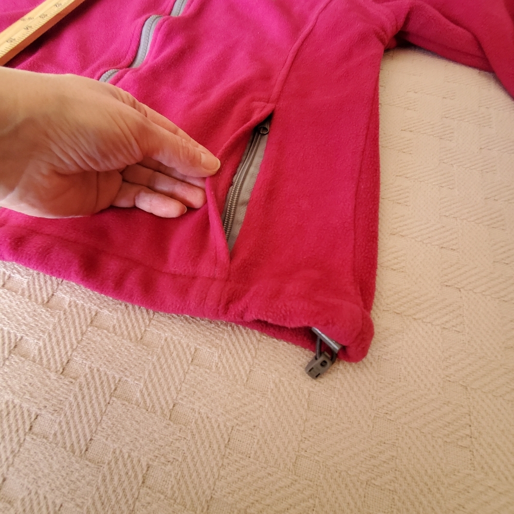 The North Face Summit Series Polartec Fleece Jacket.  - Picture 13 of 16